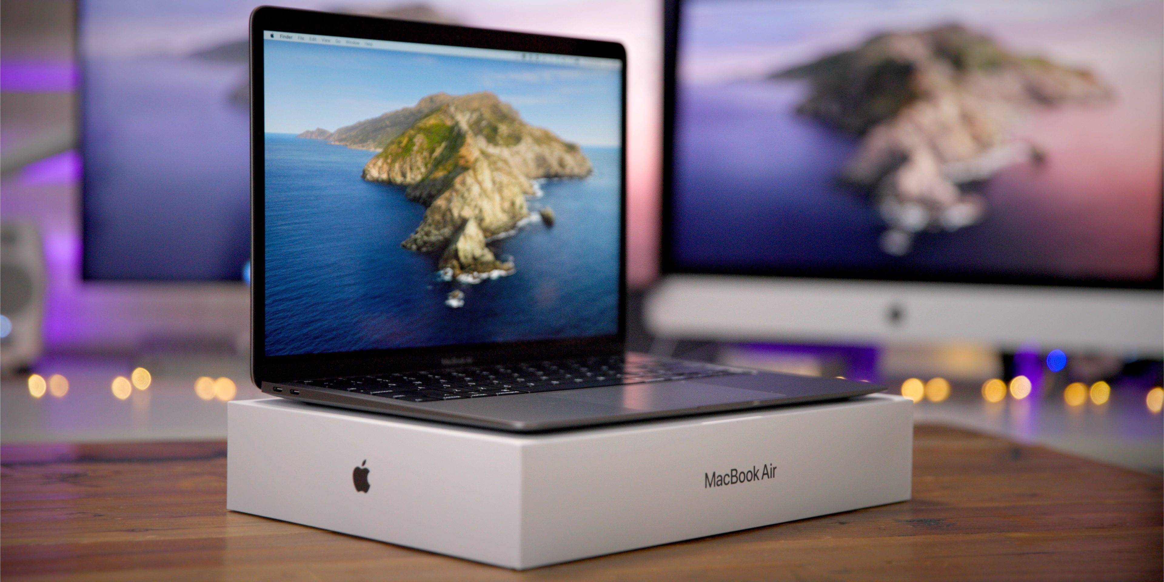 Có nên sắm MacBook Air 2020 mới thay cho chiếc MacBook Pro đắt đỏ?