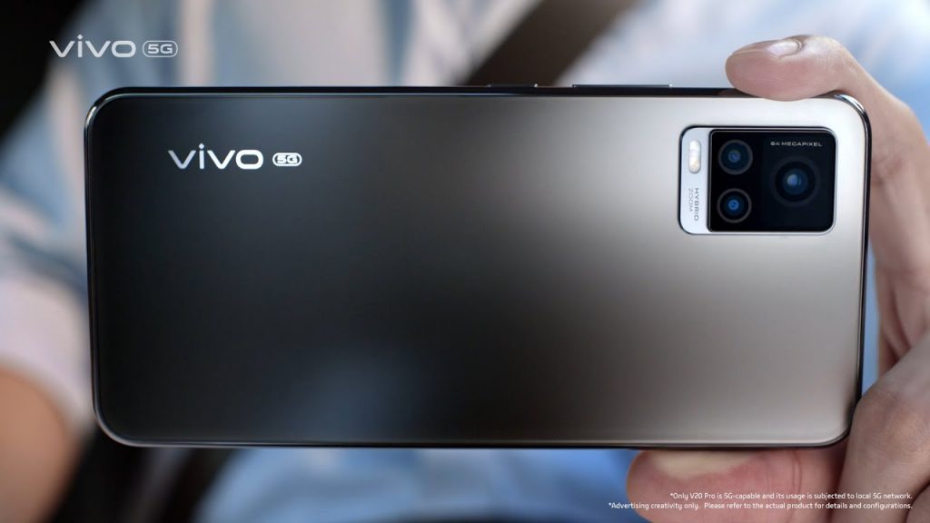 Vivo V20 Pro 5G khá tập trung vào camera