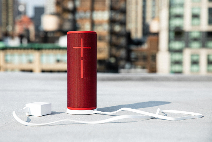 Ultimate Ears Boom 3 phát nhạc được 15 tiếng, gấp đôi con số trung bình thường thấy