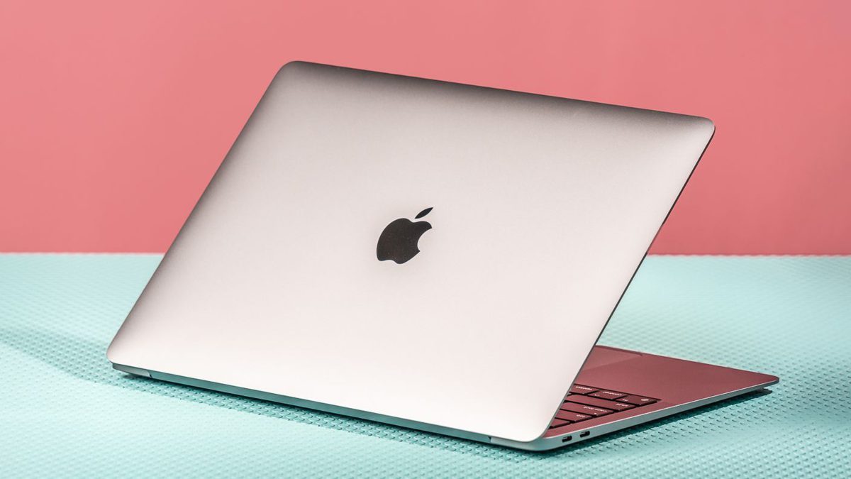 Chắc chắn là chẳng có ai chê một chiếc MacBook đẹp long lanh cả