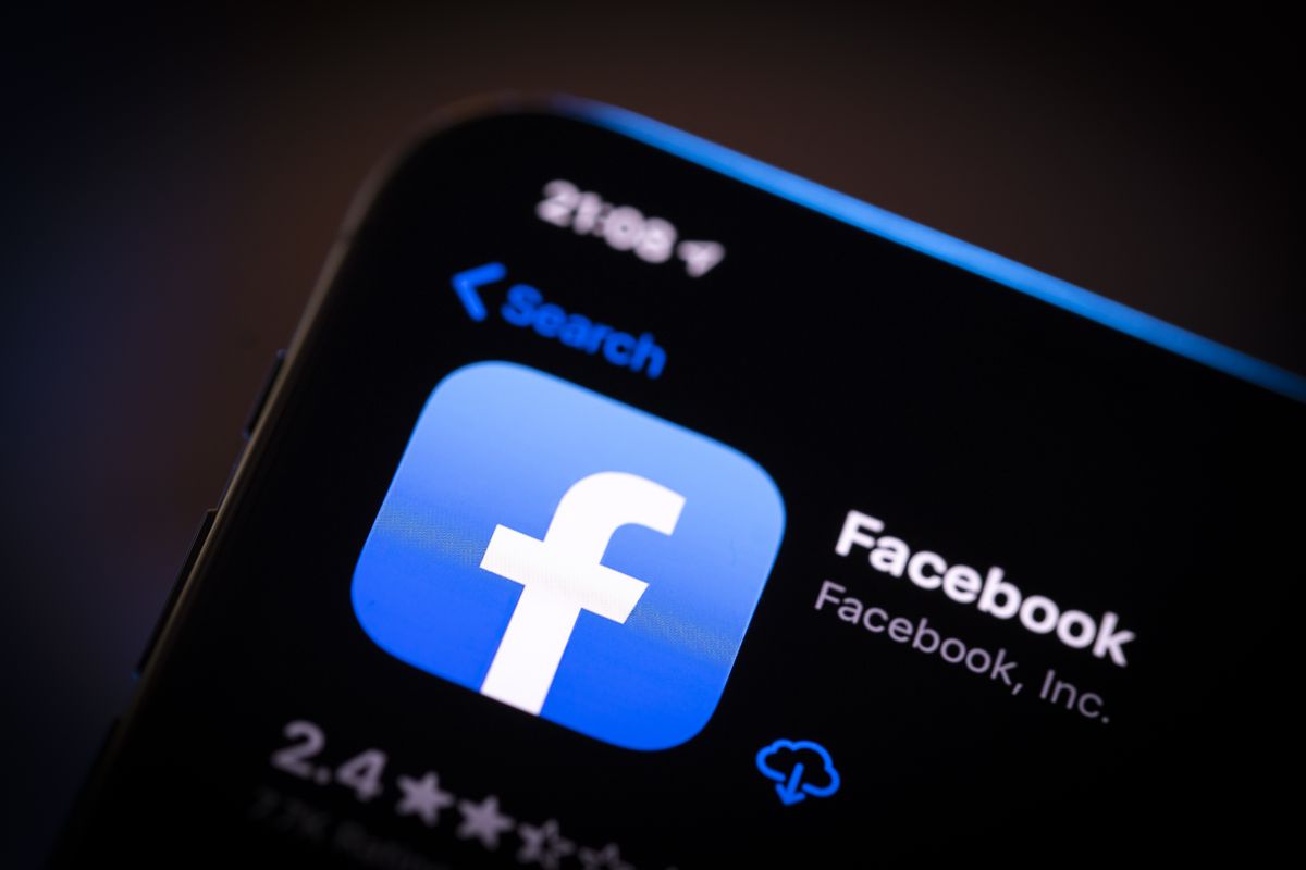 Facebook chiếm tới 4/5 ứng dụng top 5