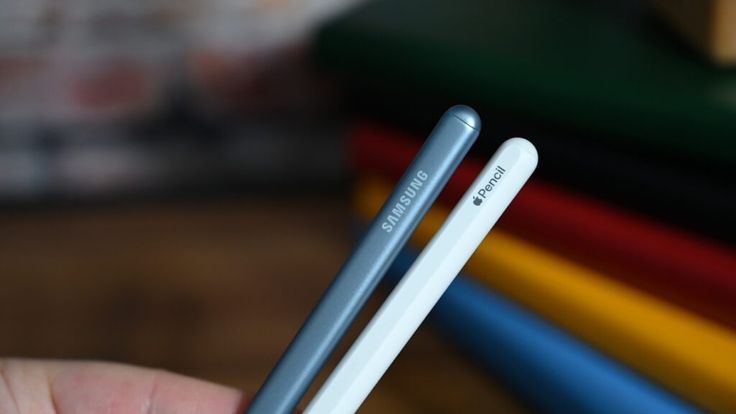 S pen vs Apple pencil