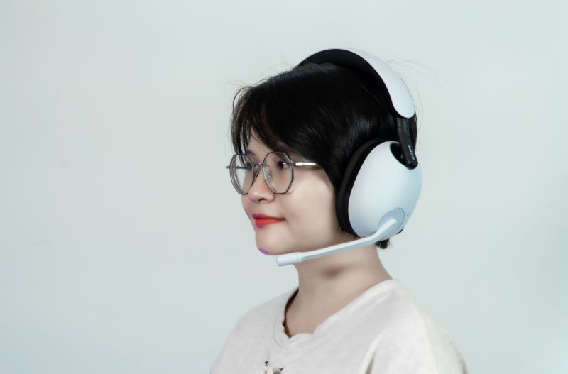 Tai nghe chơi game Sony INZONE H9