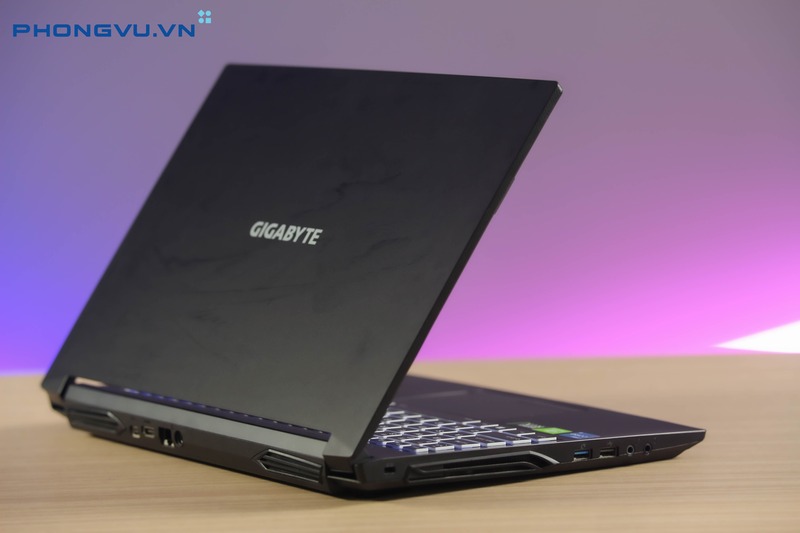 Review laptop Gigabyte G5 GD
